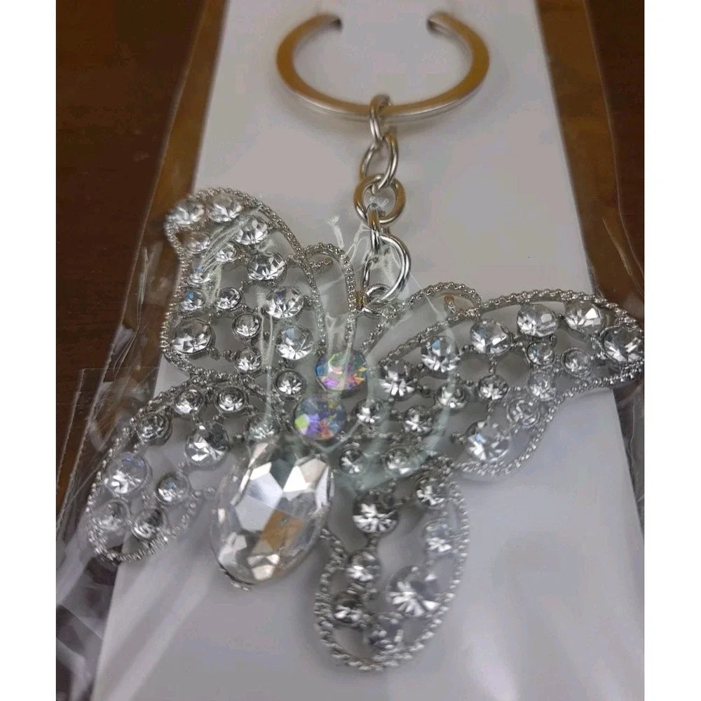 NIP‎ Crystal Collection Silver Crystal Butterfly Silver Tone Keychain Backpack